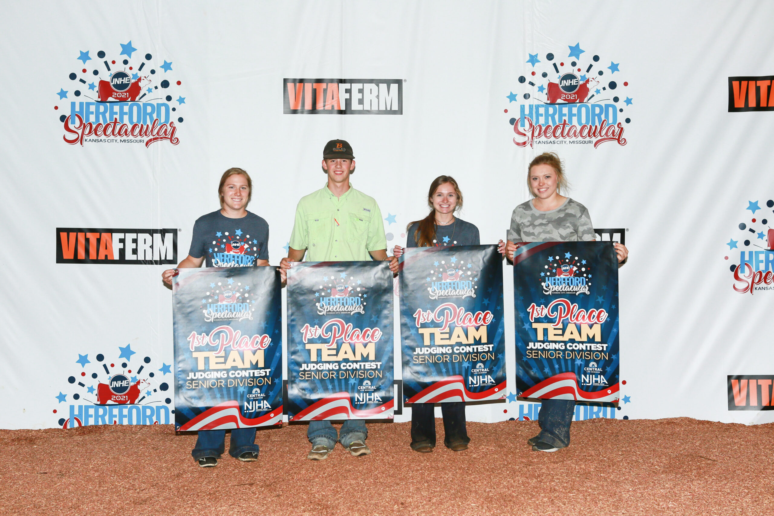 Hereford Youth Find Success in the Junior National Hereford Expo Judging and Fitting Contest