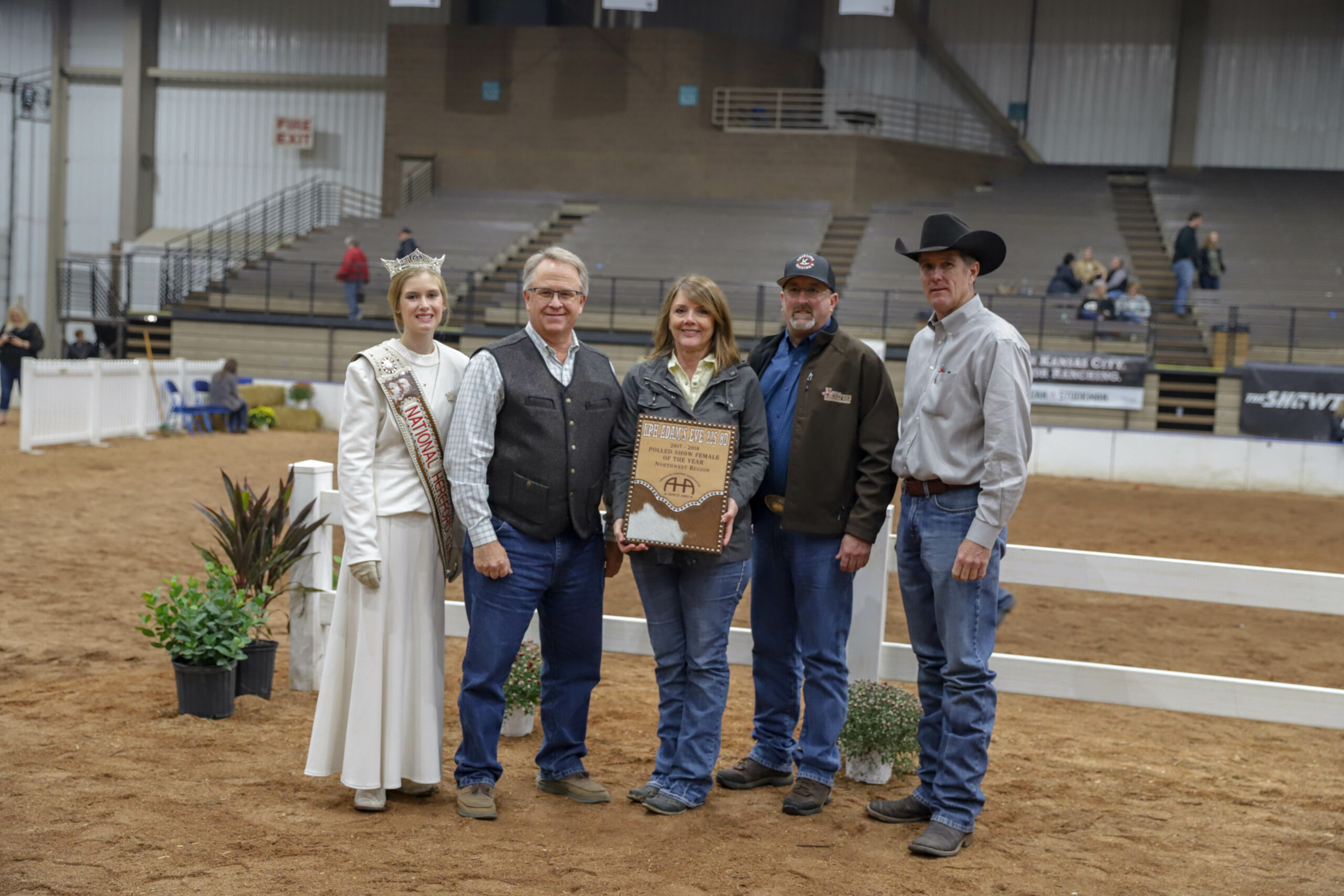 Hereford Show Awards Presented in Kansas City